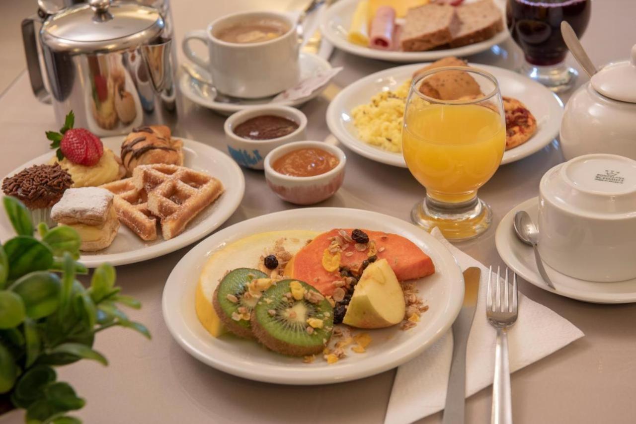 Hotel Premium Грамаду Екстериор снимка